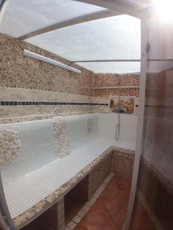 La Casa De Huespedes